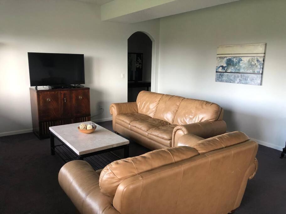 2 Bedroom Suite: Views, Private Entrance, Evchgr Amity Zewnętrze zdjęcie